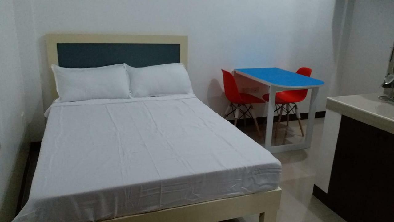 Clark-Pad Inn, Angeles City ภายนอก รูปภาพ