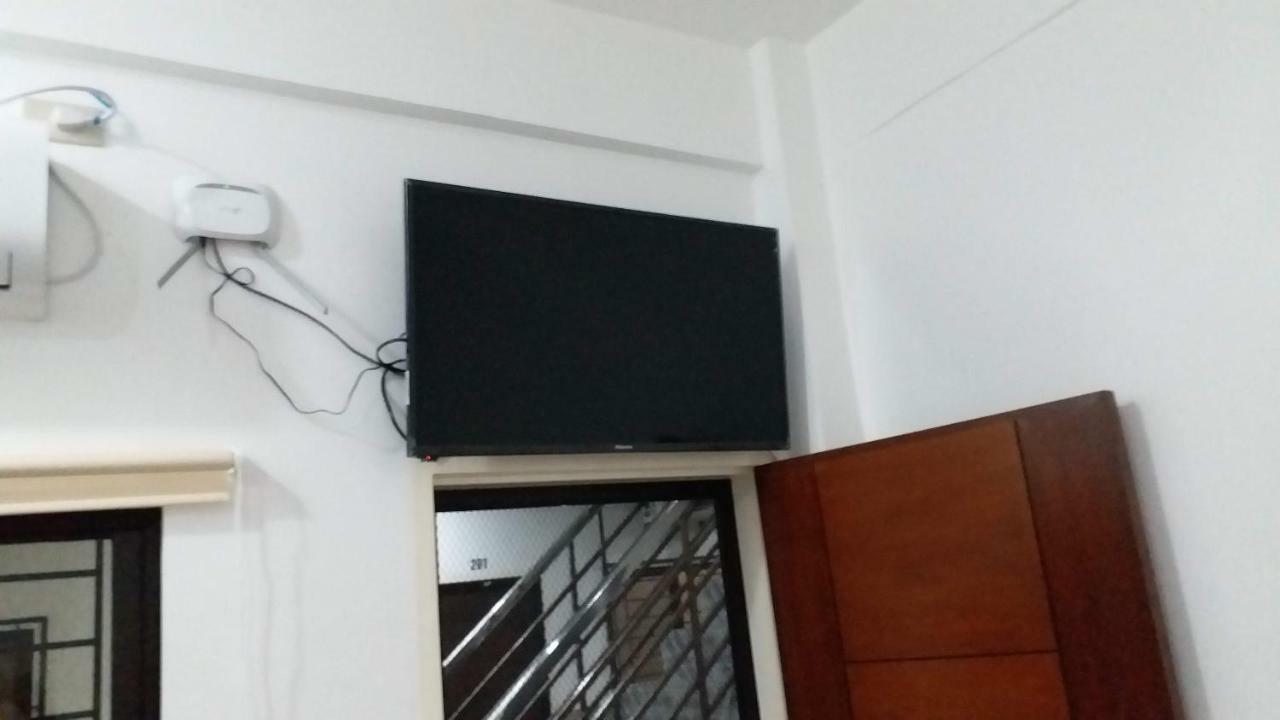Clark-Pad Inn, Angeles City ภายนอก รูปภาพ