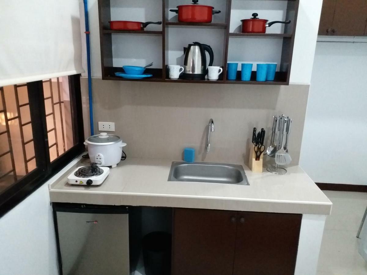 Clark-Pad Inn, Angeles City ภายนอก รูปภาพ