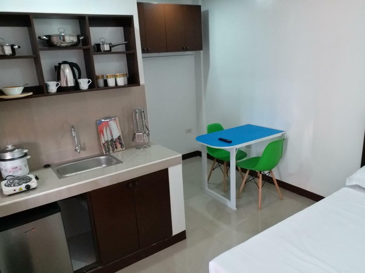 Clark-Pad Inn, Angeles City ภายนอก รูปภาพ