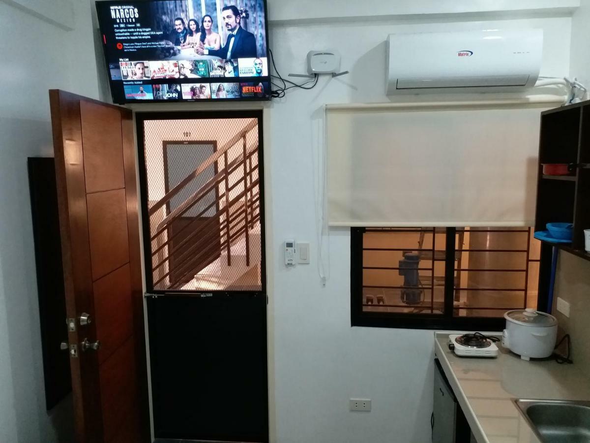 Clark-Pad Inn, Angeles City ภายนอก รูปภาพ