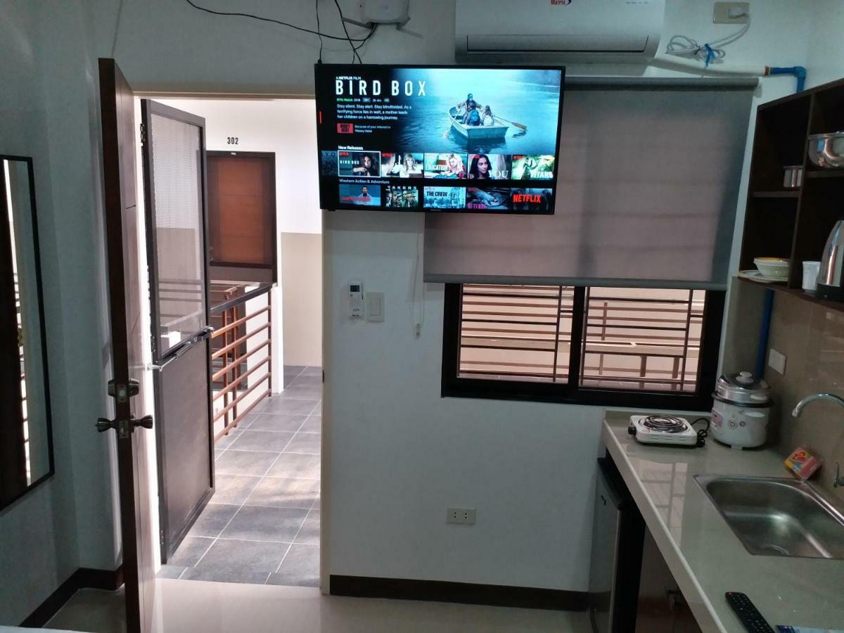Clark-Pad Inn, Angeles City ภายนอก รูปภาพ