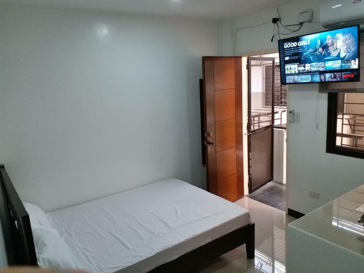 Clark-Pad Inn, Angeles City ภายนอก รูปภาพ