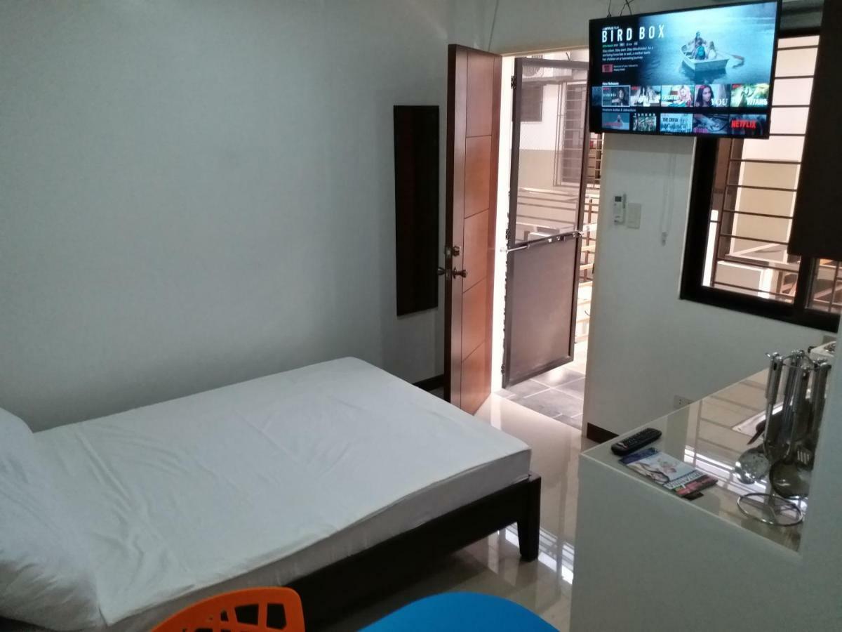 Clark-Pad Inn, Angeles City ภายนอก รูปภาพ