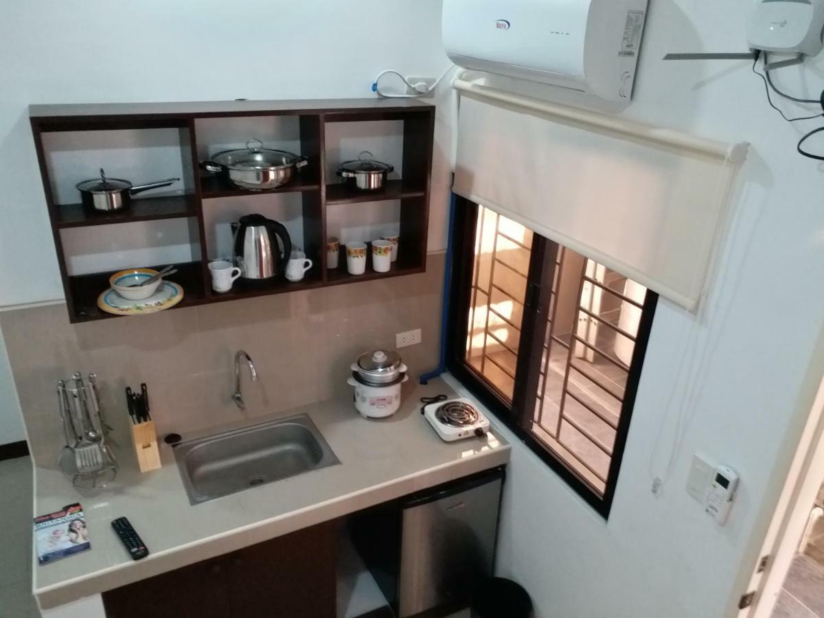 Clark-Pad Inn, Angeles City ภายนอก รูปภาพ